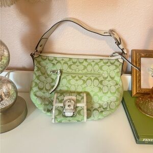 Coach Y2K 2000s Monogram Shoulder Bag Lime Green 🍋‍🟩🎀